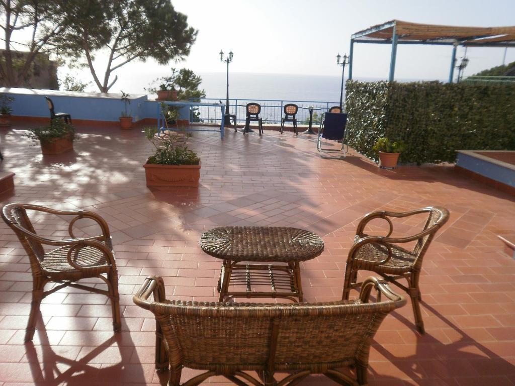 Sogni Nel Blu Aparthotel Isola di Ustica Εξωτερικό φωτογραφία