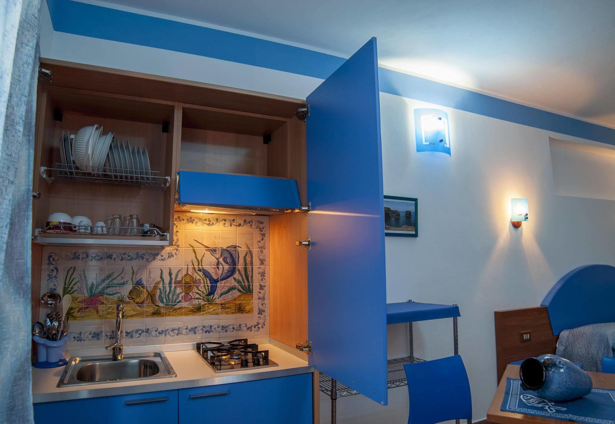Sogni Nel Blu Aparthotel Isola di Ustica Εξωτερικό φωτογραφία