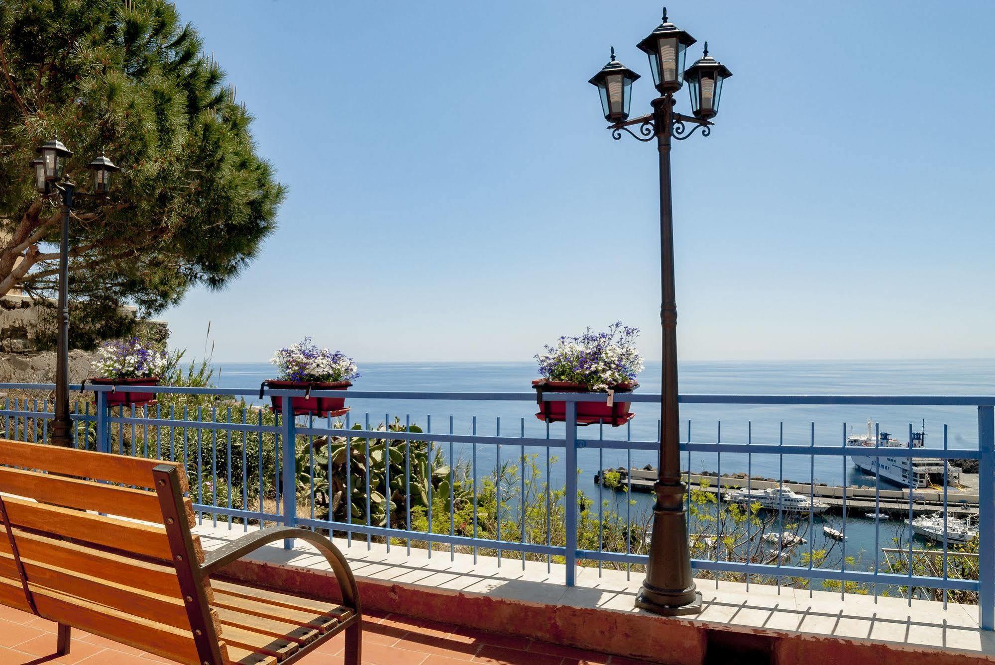 Sogni Nel Blu Aparthotel Isola di Ustica Εξωτερικό φωτογραφία
