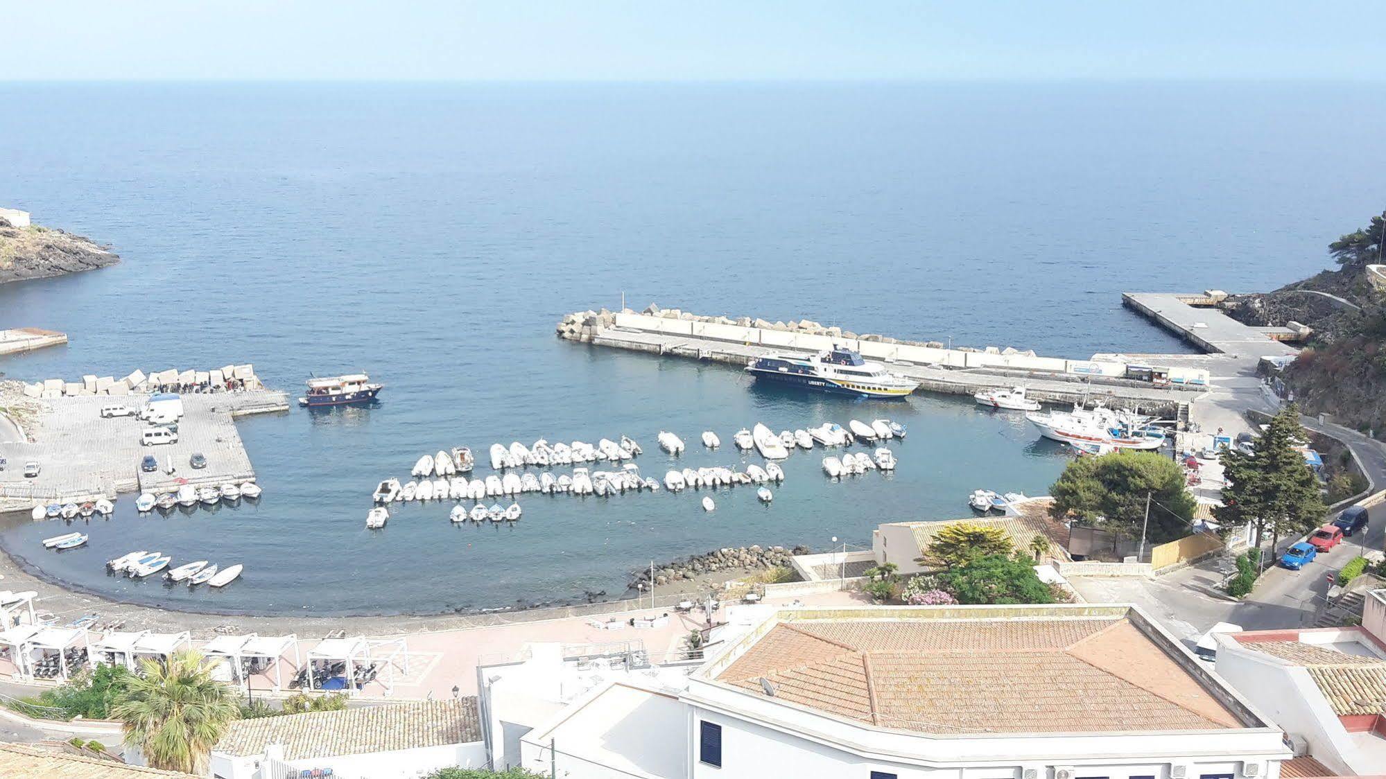 Sogni Nel Blu Aparthotel Isola di Ustica Εξωτερικό φωτογραφία